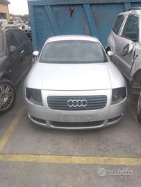 Audi TT 2001 1.8 benzina demolito per ricambi