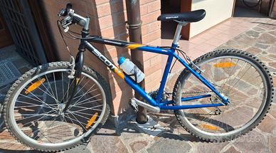 Mountain Bike Scott Rockwood