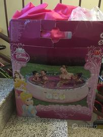 Piscina Disney principesse
