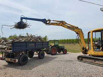 Lavorazioni con escavatore