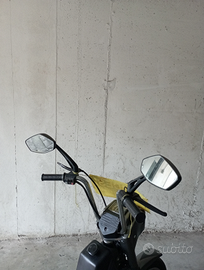 Specchietti retrovisori x scooter o ciclomotori