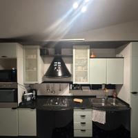 Cucina componibile con elettrodomestici  ,