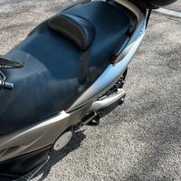 Yamaha T Max - 2004