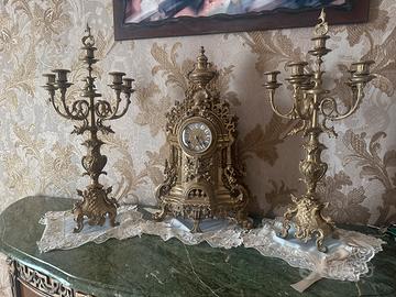 candalabri con orologio