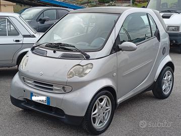 Smart ForTwo 700 coupé pure (45 kW)