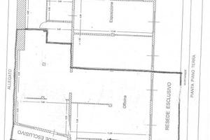 Immobile di 200 m² con 1 locale a Bucine