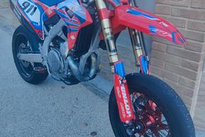 Honda CRF 450 supermotard 