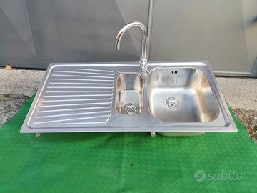 Top lavello cucina 2 vasche completo di rubinetto