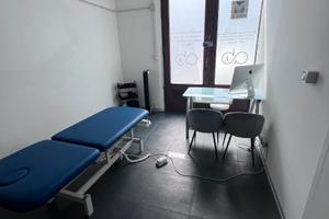 Studio sanitario in una palestra privata