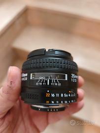 Nikon 35mm f2 serie D