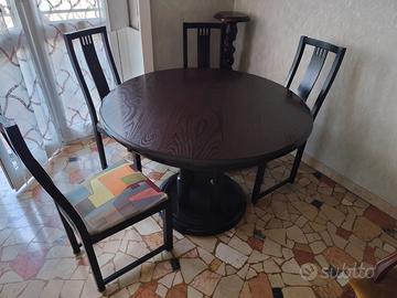 Tavolo allungabile con sedie