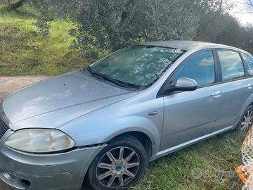 Fiat Croma anno 2006 1900 150 cv