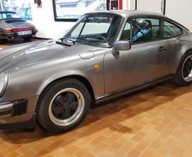911 Porsche 3200 Carrera Coupè Book Conservatissim