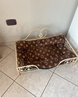 Lettino per cani in ferro battuto