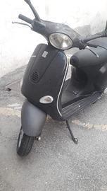 Piaggio Vespa 125 ET4 - 2004