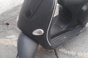 Piaggio Vespa 125 ET4 - 2004