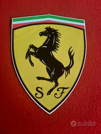 Ferrari adesivo