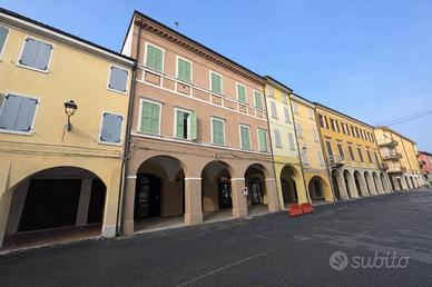 Appartamento di 104 m² con 4 locali a Mirandola