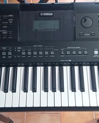 tastiera Yamaha PSR e 463