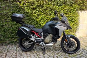 Multistrada V4S Travel & Radar