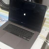 MacBook pro 16 pollici i7 core