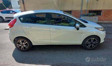 FORD Fiesta+ 1.4 5 porte Bz.- GPL