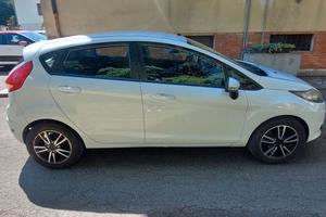 FORD Fiesta+ 1.4 5 porte Bz.- GPL