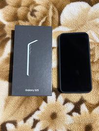 SAMSUNG GALAXY S25