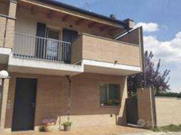 Immobile in asta di 335 m² con più di 5 locali e b