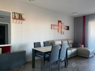 Tavolo Riflessi com 4 sedie