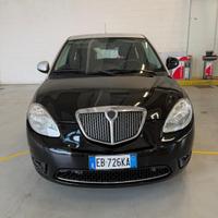 Lancia Ypsilon Platino