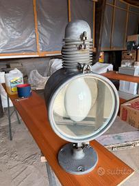 Faro industriale anti deflagrante vintage