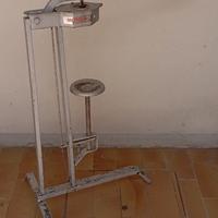 Tappatrice Mondial per tappi in sughero 