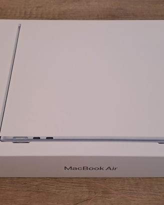 NUOVO MacBook Air+alimentatore+Apple care+ adapter
