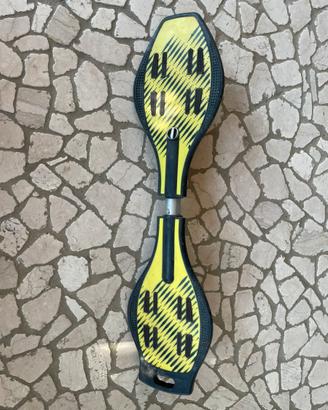 Skateboard snodato