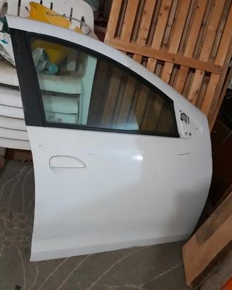 Portiera dx anteriore dacis duster 2