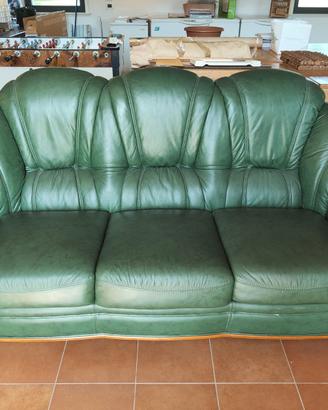 Divano Alberto Nieri con 2 poltrone in pelle verde