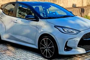 yaris gr 115cv hybrid 