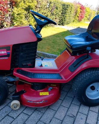 trattorino tosaerba toro 