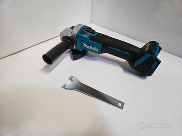 Makita DGA404 18V 125mm Smerigliatrice Angolare