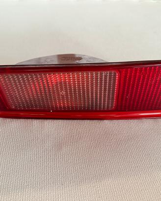 Faro posteriore sinistro alfa 145