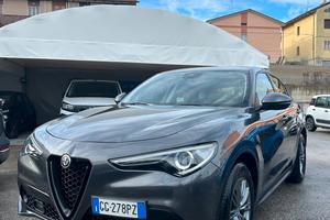 Alfa Romeo Stelvio 2.2 Turbodiesel 190 CV AT8 Q4 B