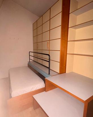 Cameretta a soppalco salvaspazio con armadio