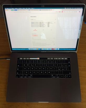 Macbook pro 15" i7 16GB - 512GB