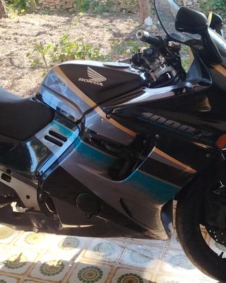 CBR 1000f