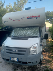 Camper mansardato Challenger Genesis 51