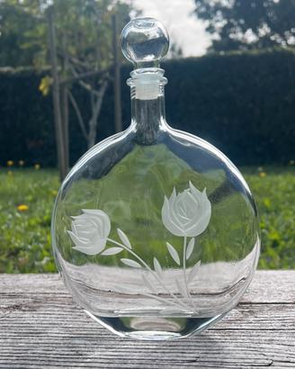Bottiglia o decanter di vetro