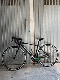 Orbea Avant Tg.49 gruppo Shimano 105