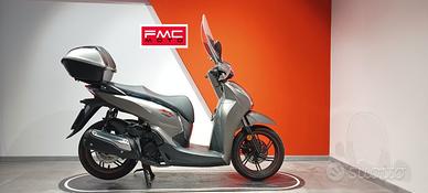 Honda SH 300 i Sport