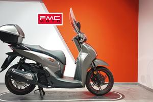 Honda SH 300 i Sport